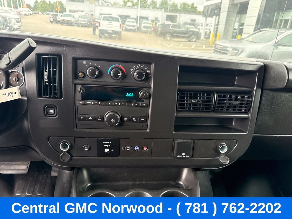 Used 2025 Chevrolet Express 2500 w/ Driver Convenience Package RWD image 22