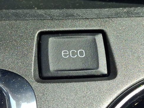 Used 2012 Chevrolet Equinox LS FWD image 22