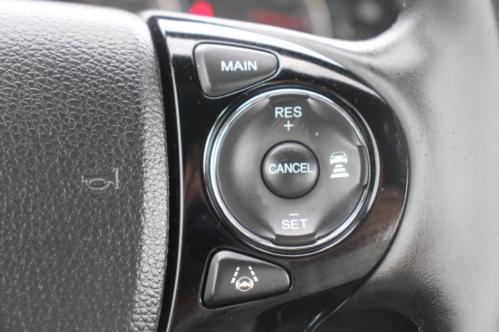 Used 2016 Honda Accord Touring image 23
