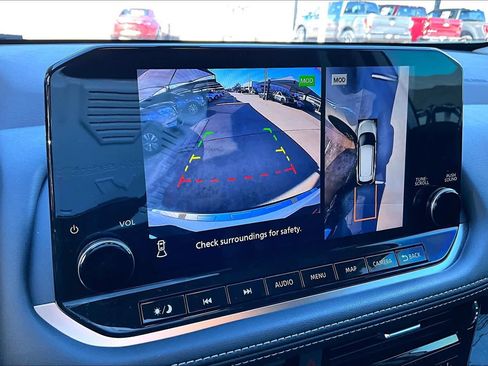 Used 2023 Nissan Rogue Platinum w/ Platinum Premium Package image 23