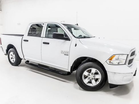 Used 2021 RAM 1500 Tradesman w/ Electronics Group RWD image 9