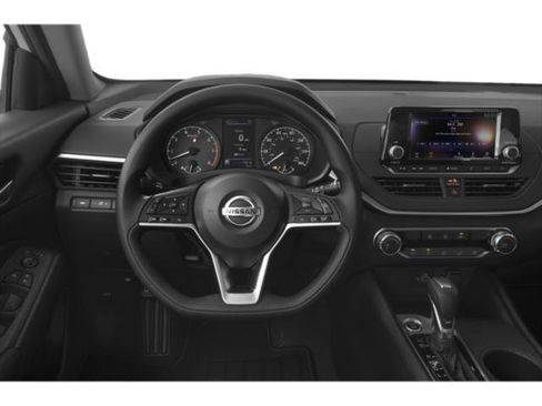 Used 2022 Nissan Altima 2.5 S FWD image 10
