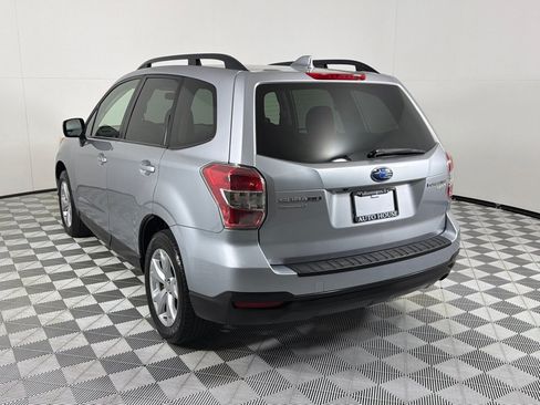 Used 2016 Subaru Forester 2.5i Premium w/ All-Weather Package AWD/4WD image 6