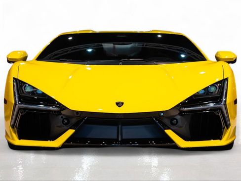 Used 2026 Lamborghini Revuelto AWD/4WD image 7