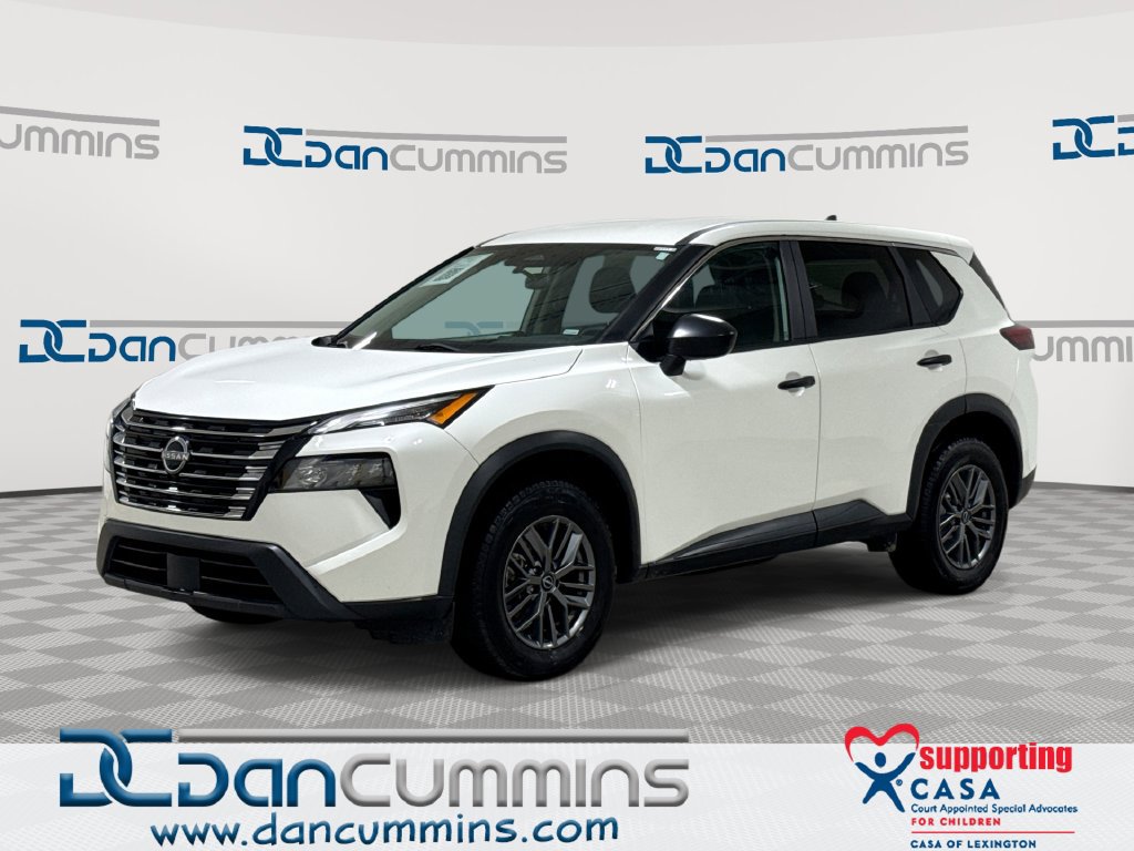 Used 2024 Nissan Rogue S FWD image 1