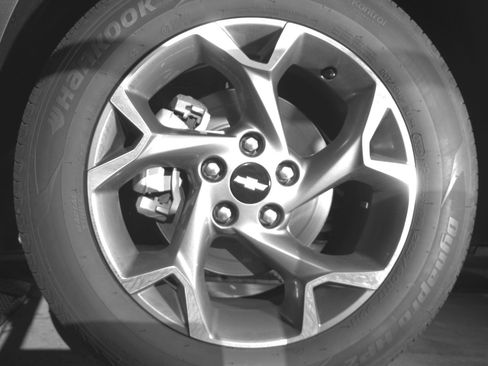 Used 2025 Chevrolet Trax LT w/ LT Convenience Package image 12