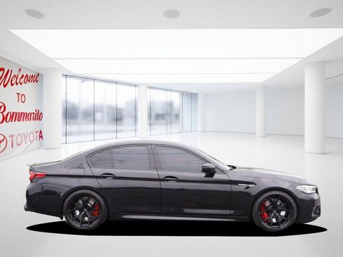 Used 2023 BMW M5 AWD/4WD image 5