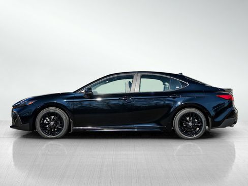New 2026 Toyota Camry SE image 4