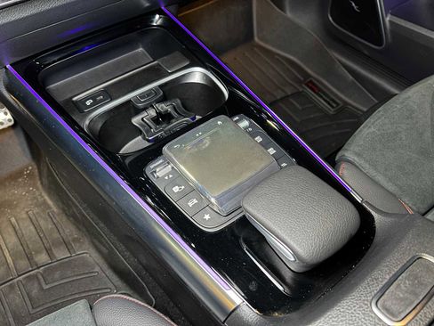 Used 2023 Mercedes-Benz GLA 250 4MATIC image 33