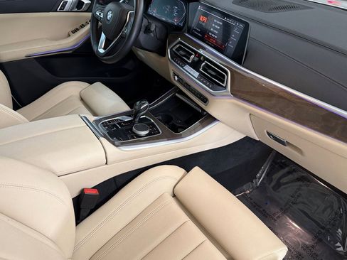 Used 2021 BMW X5 sDrive40i w/ Convenience Package RWD image 32