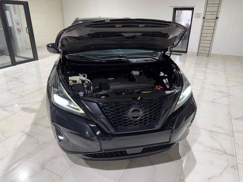 Used 2022 Nissan Murano SV w/ SV Midnight Edition Package FWD image 4