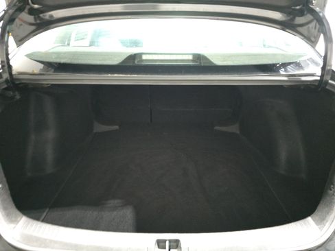 Used 2025 Toyota Corolla LE FWD image 13