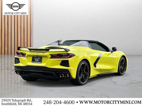 Used 2023 Chevrolet Corvette Stingray Preferred Conv w/ Z51 Performance Package RWD image 4