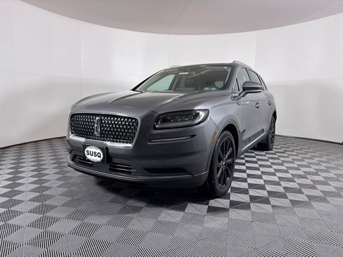 Used 2022 Lincoln Nautilus Reserve w/ Monochromatic Package image 18