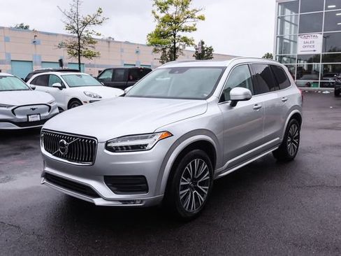 Used 2020 Volvo XC90 T6 Momentum w/ Protection Package Premier AWD/4WD image 5