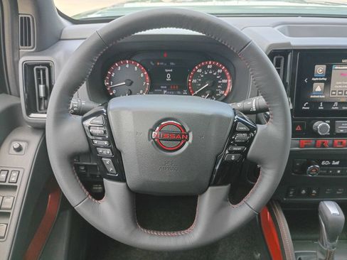New 2026 Nissan Frontier PRO-4X w/ Pro-4x Convenience Package AWD/4WD image 15