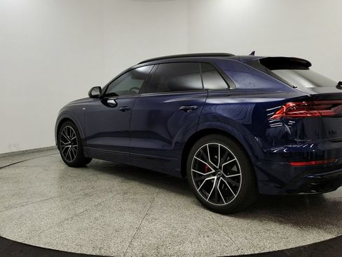 Used 2021 Audi Q8 Prestige w/ Prestige Package AWD/4WD image 3