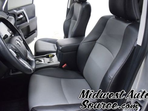 Used 2023 Toyota 4Runner SR5 Premium image 10