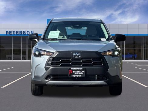 Used 2026 Toyota Corolla Cross L AWD/4WD image 9