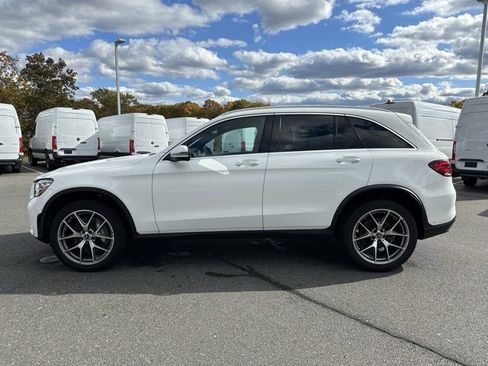 Certified 2022 Mercedes-Benz GLC 300 4MATIC image 4