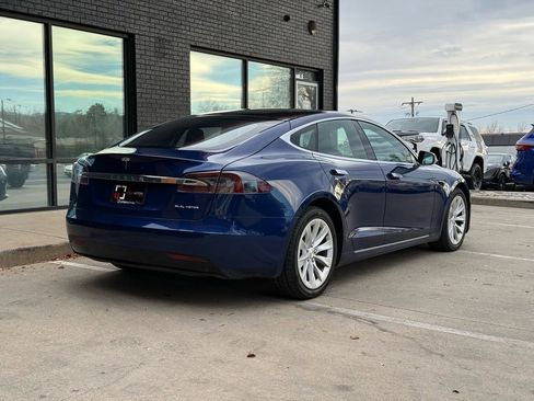 Used 2020 Tesla Model S AWD image 11