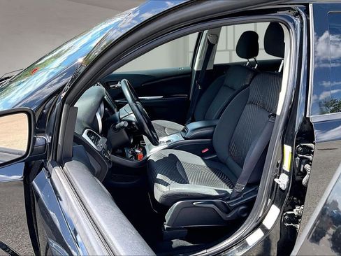 Used 2015 Dodge Journey SE FWD image 26