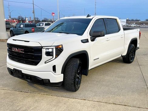 Used 2025 GMC Sierra 1500 Elevation w/ Preferred Package image 11