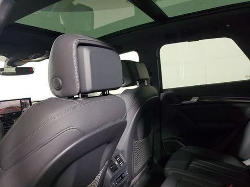 Used 2023 Audi SQ5 Prestige AWD/4WD image 10