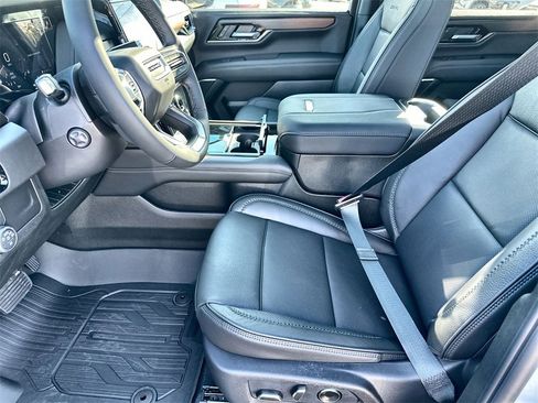 New 2026 GMC Yukon XL Denali w/ Sun & Power Step Package image 24