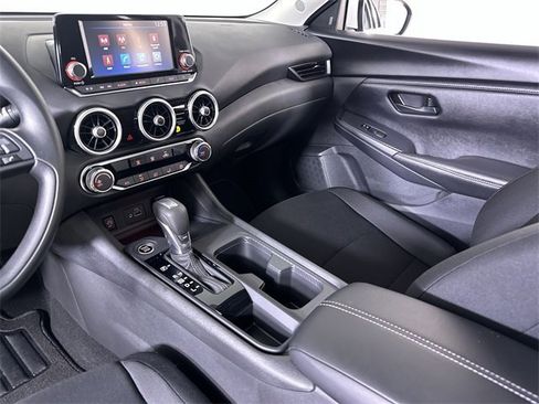 Used 2025 Nissan Sentra S image 36