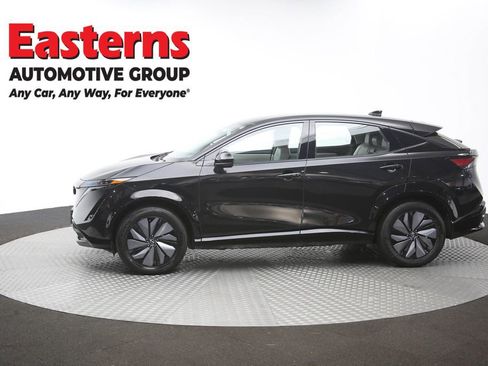 Used 2023 Nissan Ariya AWD image 61