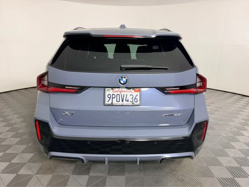 Used 2025 BMW X1 xDrive28i w/ Technology Package AWD/4WD image 4