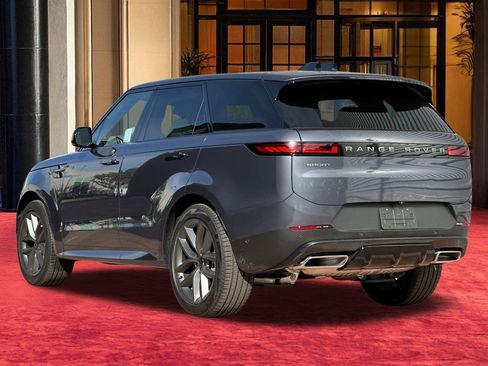 New 2026 Land Rover Range Rover Sport SE image 4