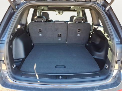 New 2025 Jeep Grand Cherokee Limited image 5