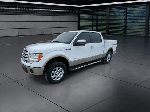 Used 2013 Ford F150 Lariat w/ Lariat Chrome Pkg image 4