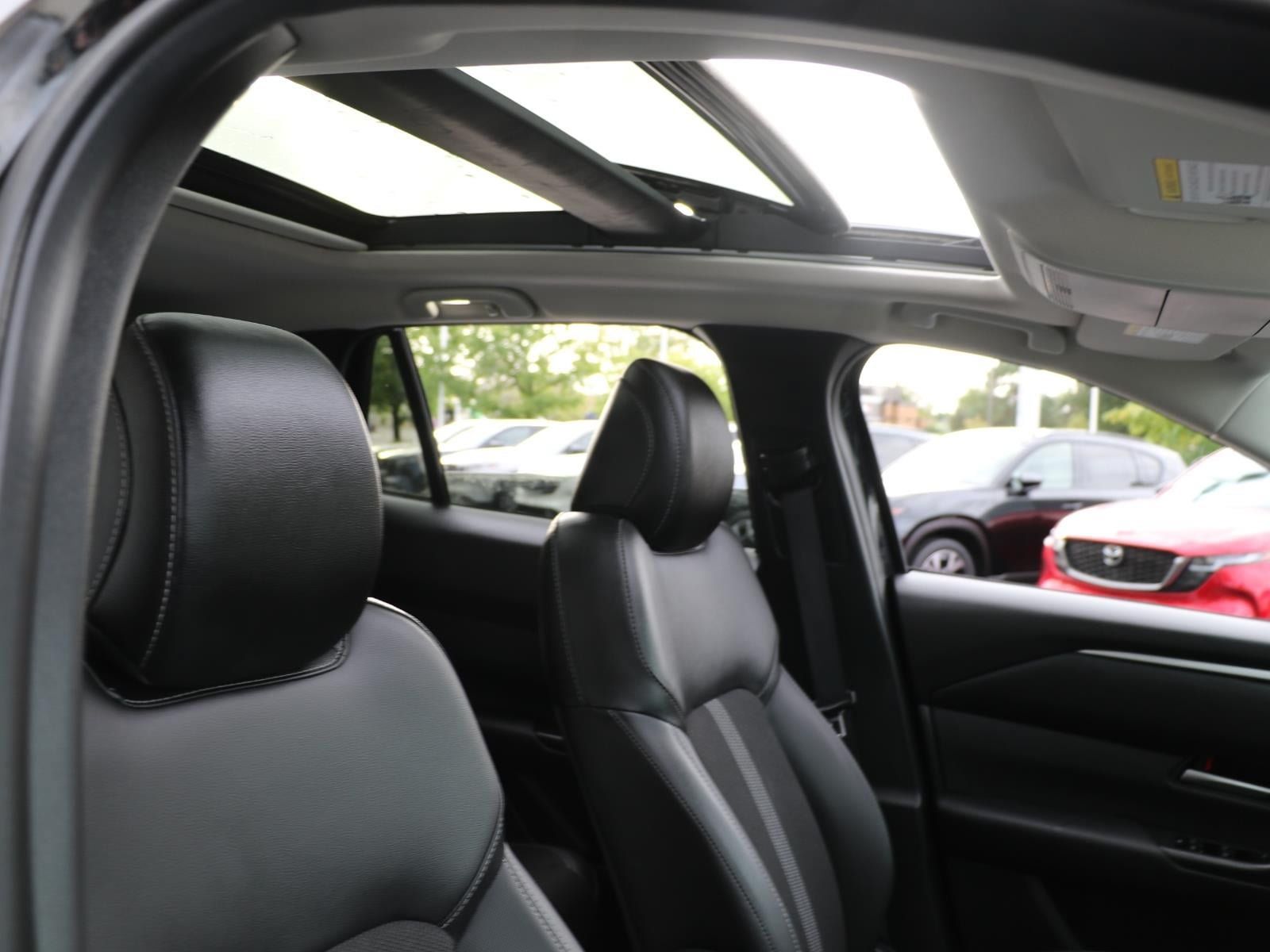 Certified 2026 MAZDA CX-50 AWD 2.5 S w/ Preferred Pkg image 7
