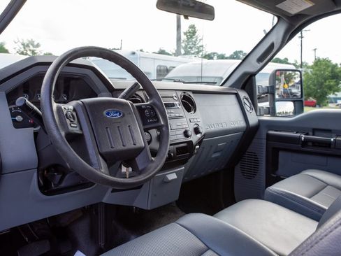 Used 2016 Ford F350 XL w/ Power Equipment Group AWD/4WD image 17
