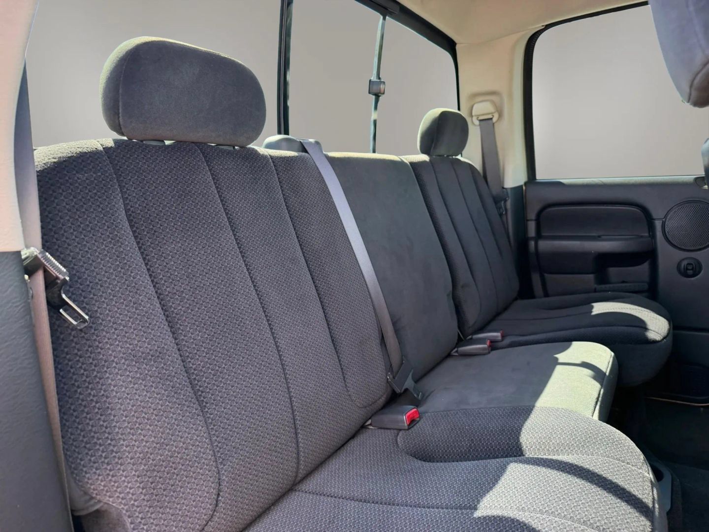 Used 2005 Dodge Ram 1500 Truck SLT RWD image 13