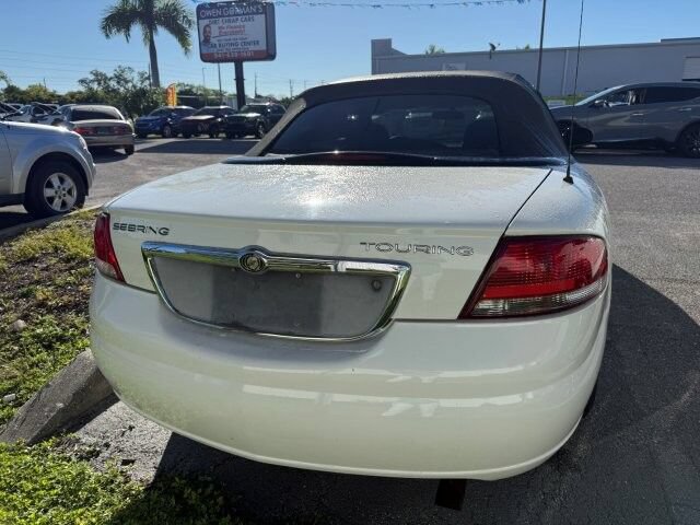 Used 2006 Chrysler Sebring Touring FWD image 3