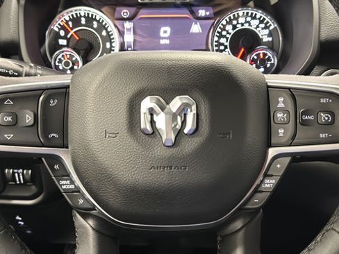 Used 2025 RAM 1500 Big Horn AWD/4WD image 16