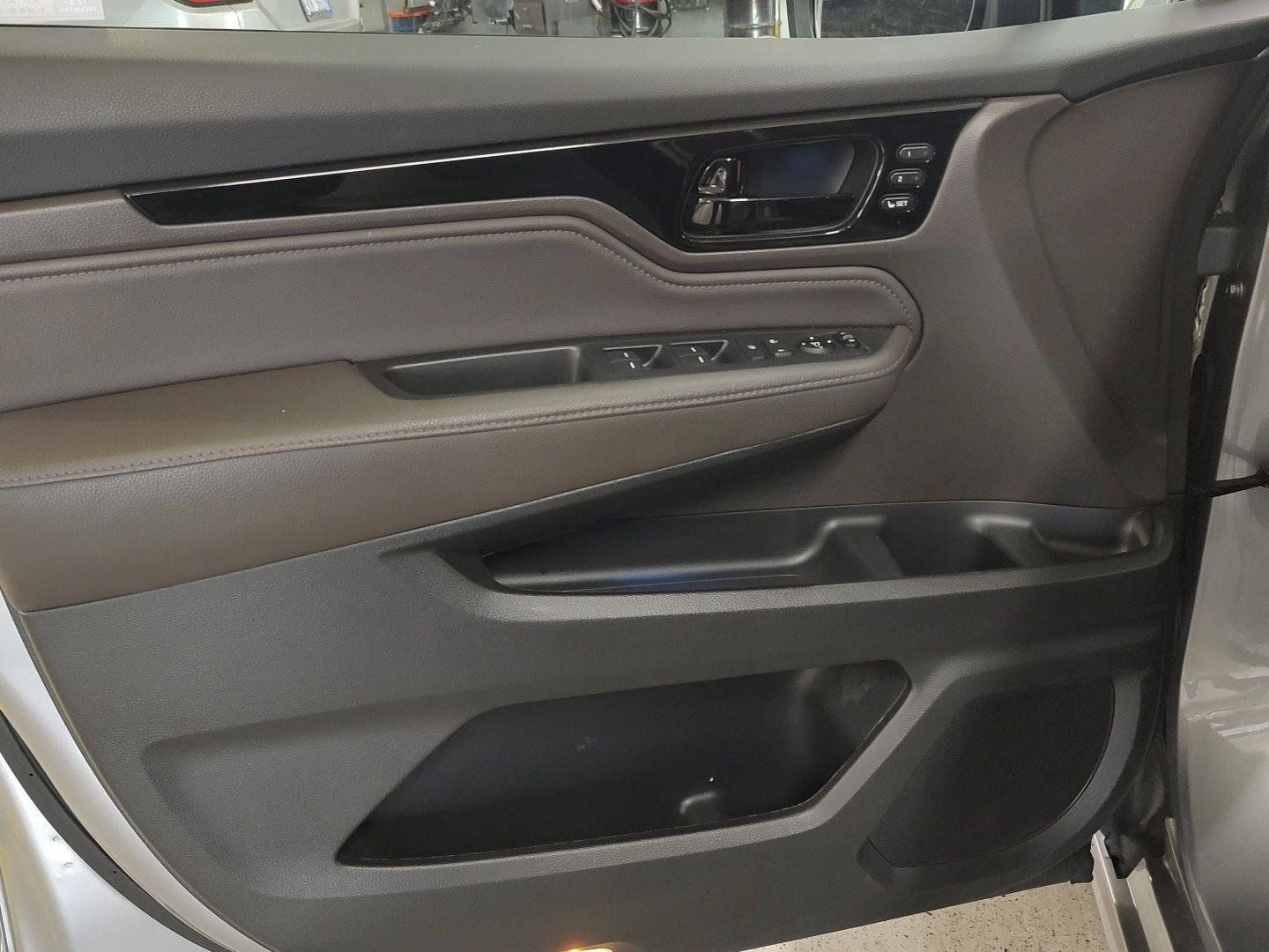 Certified 2023 Honda Odyssey Touring image 21