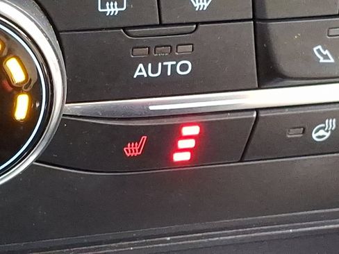 Used 2019 Ford EcoSport Titanium image 24