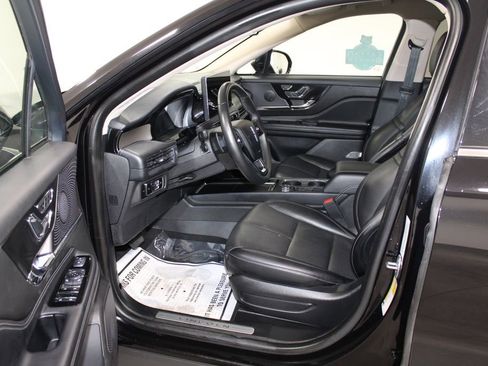 Used 2024 Lincoln Corsair Reserve image 22