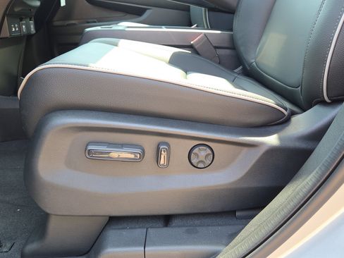 New 2026 Honda Odyssey Touring image 18