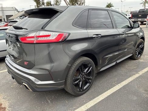 Used 2019 Ford Edge ST w/ Equipment Group 401A image 5