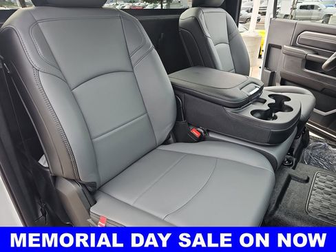 New 2026 RAM 3500 Tradesman AWD/4WD image 10
