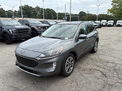 Certified 2022 Ford Escape SEL w/ Technology Package