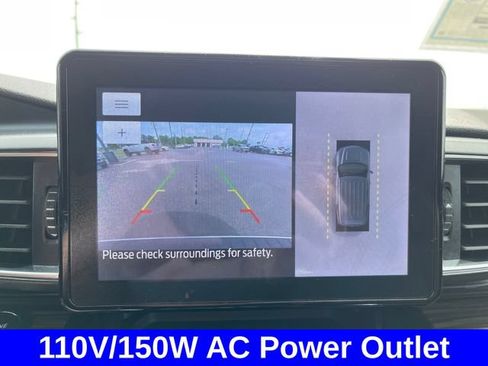 Used 2023 Ford Explorer Limited w/ Equipment Group 301A AWD/4WD image 20