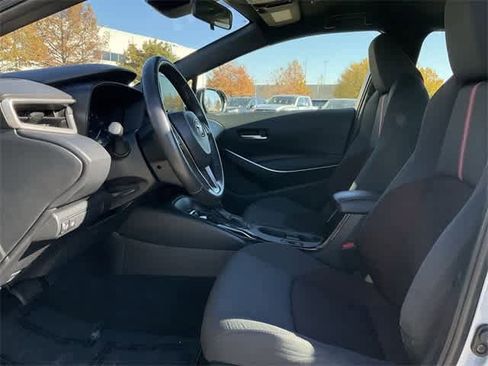 Used 2023 Toyota Corolla SE image 13
