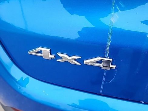 Used 2020 Jeep Compass Latitude w/ Cold Weather Group image 12